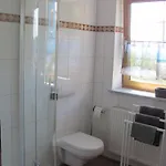 #6 Komfortables Sonniges Gaestezimmer Mit 2 Betten, Gemeinschaftsbad, W-lan Frei, Airport Nah Trunkelsberg